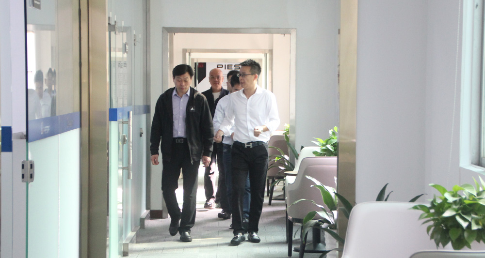 工業(yè)4.0時代,賈建華先生分享智能制造創(chuàng)新 工業(yè)4.0時代,賈建華先生分享智能制造創(chuàng)新